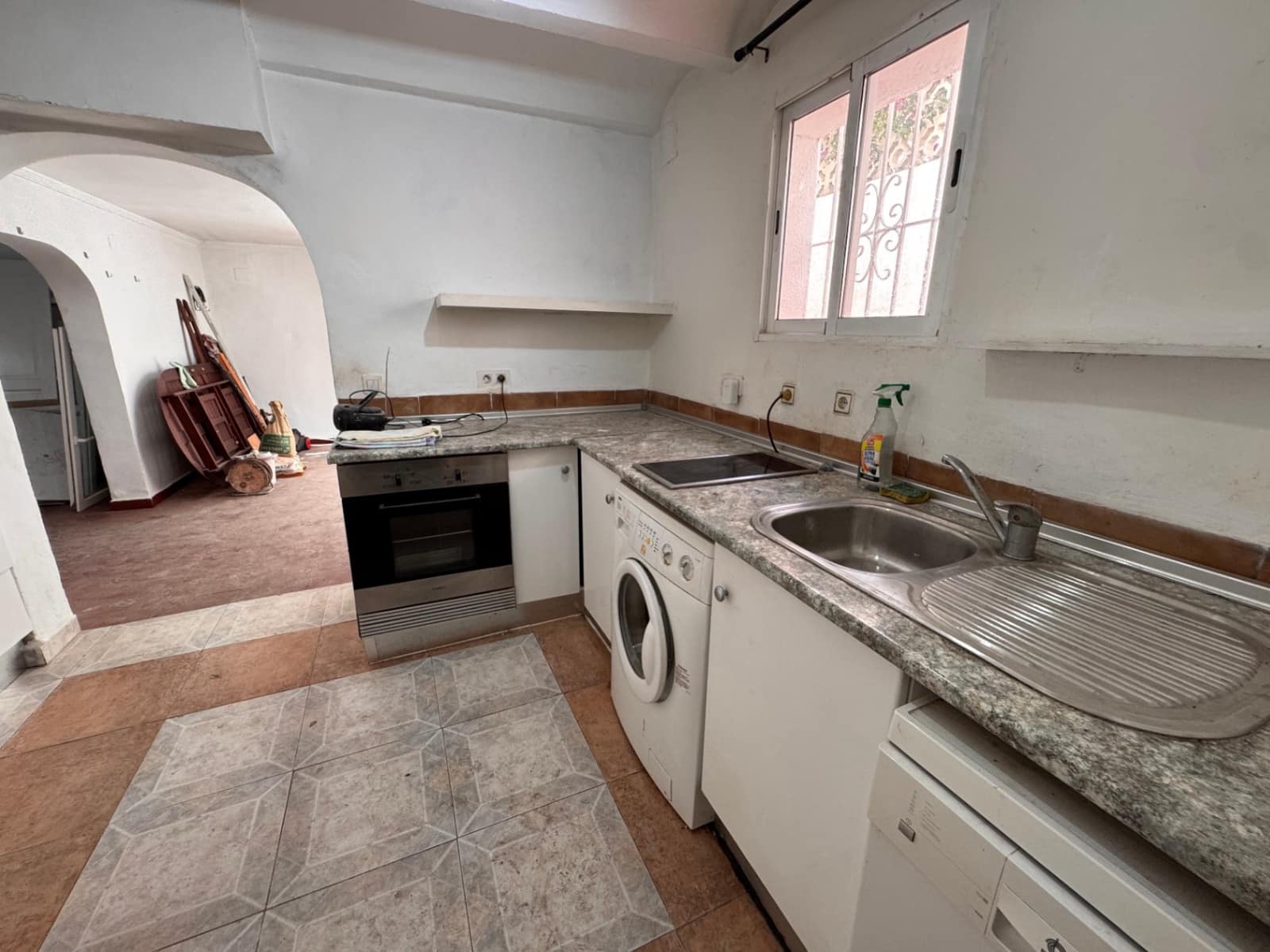 5 slaapkamer Villa te koop in Moraira met zwembad garage - € 449.000 (Ref: 10162079)