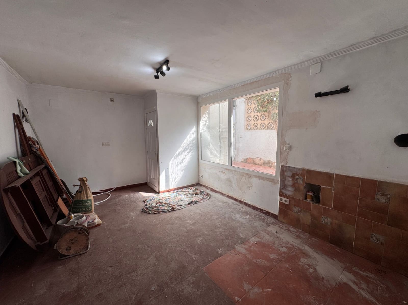 5 slaapkamer Villa te koop in Moraira met zwembad garage - € 449.000 (Ref: 10162079)