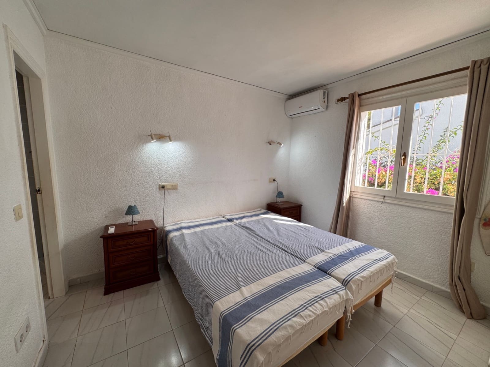 5 slaapkamer Villa te koop in Moraira met zwembad garage - € 449.000 (Ref: 10162079)