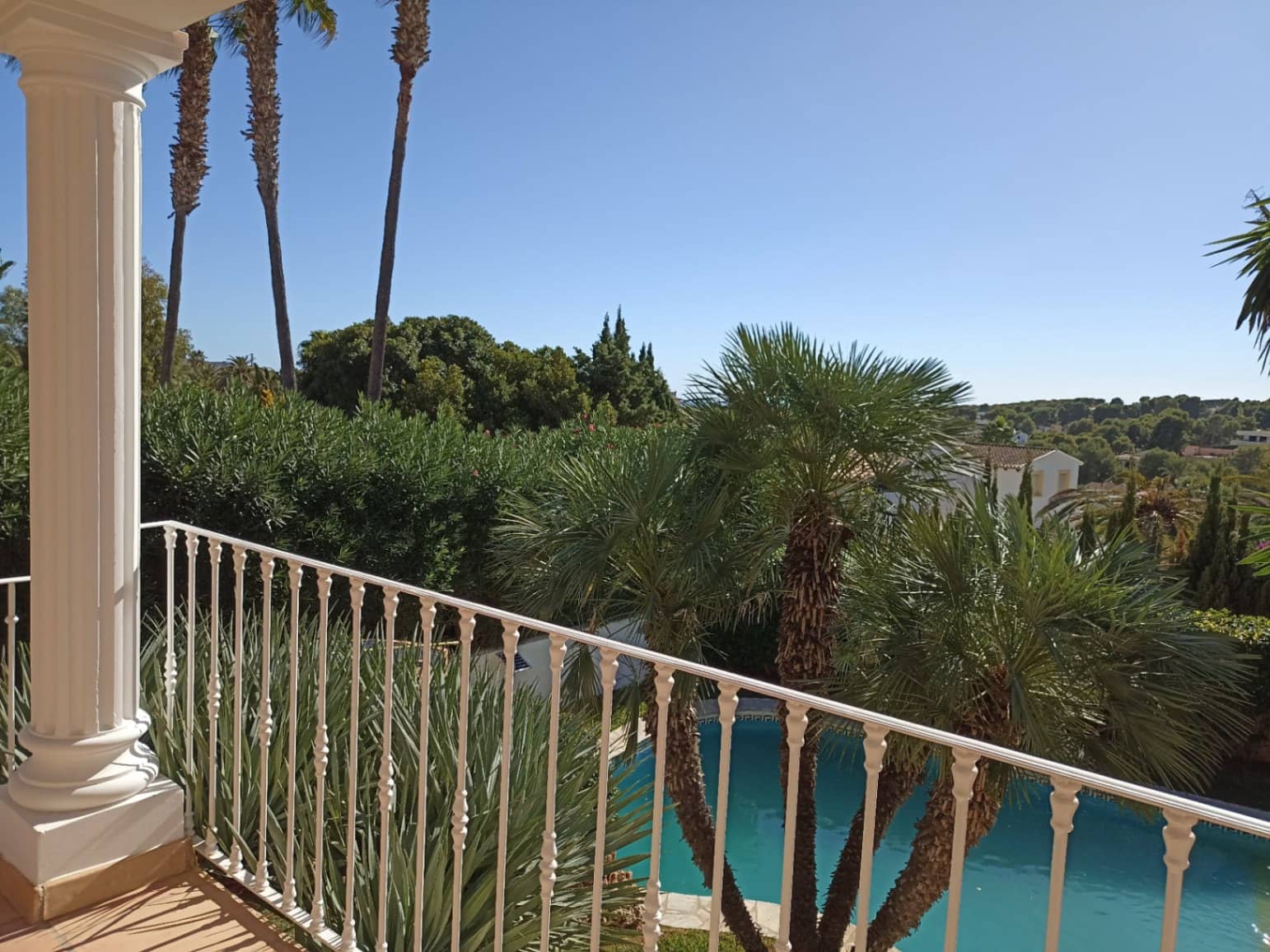 4 sovrum Villa till salu i Moraira med pool garage - 965 000 € (Ref: 2225739)