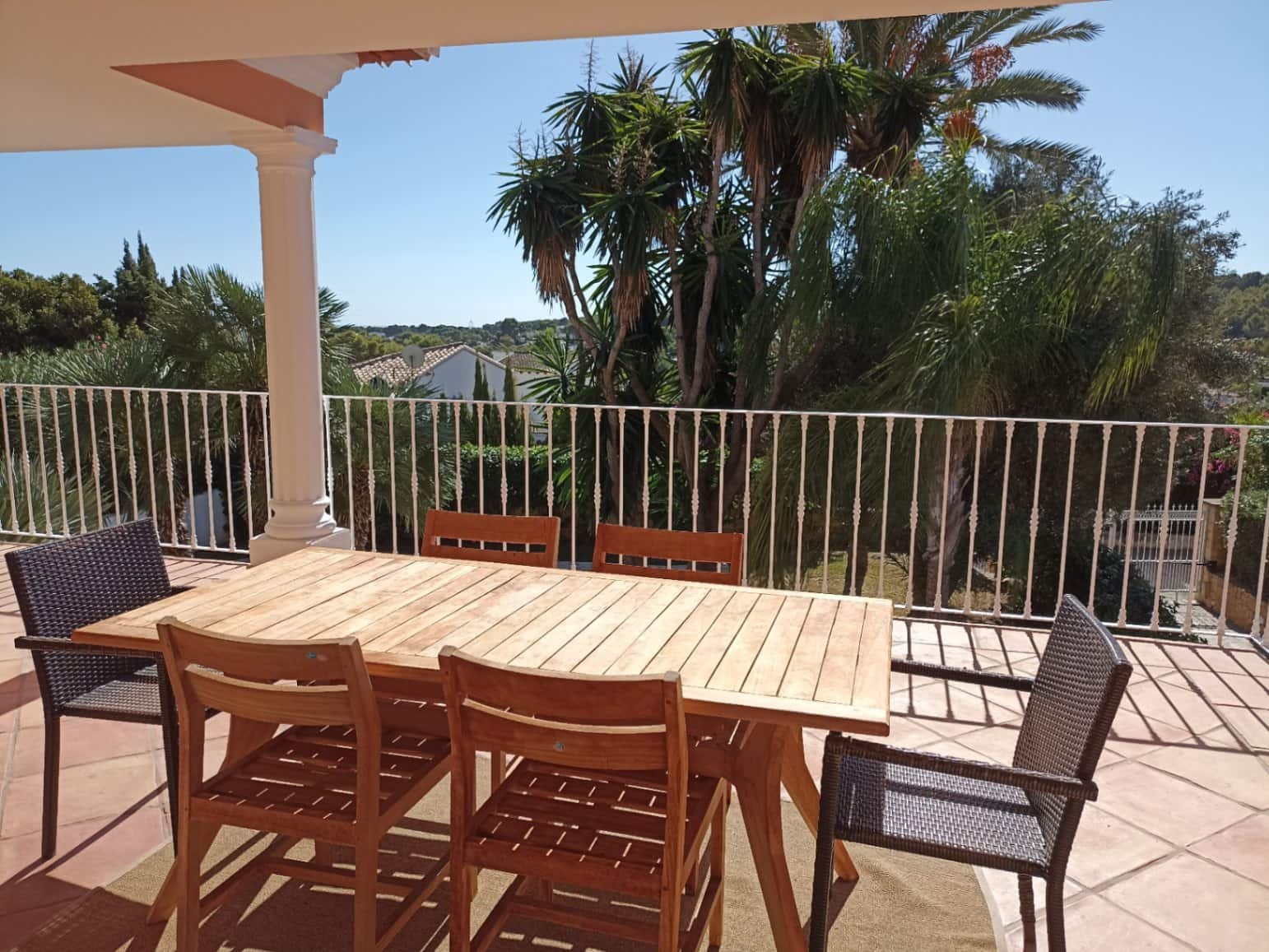 4 sovrum Villa till salu i Moraira med pool garage - 965 000 € (Ref: 2225739)