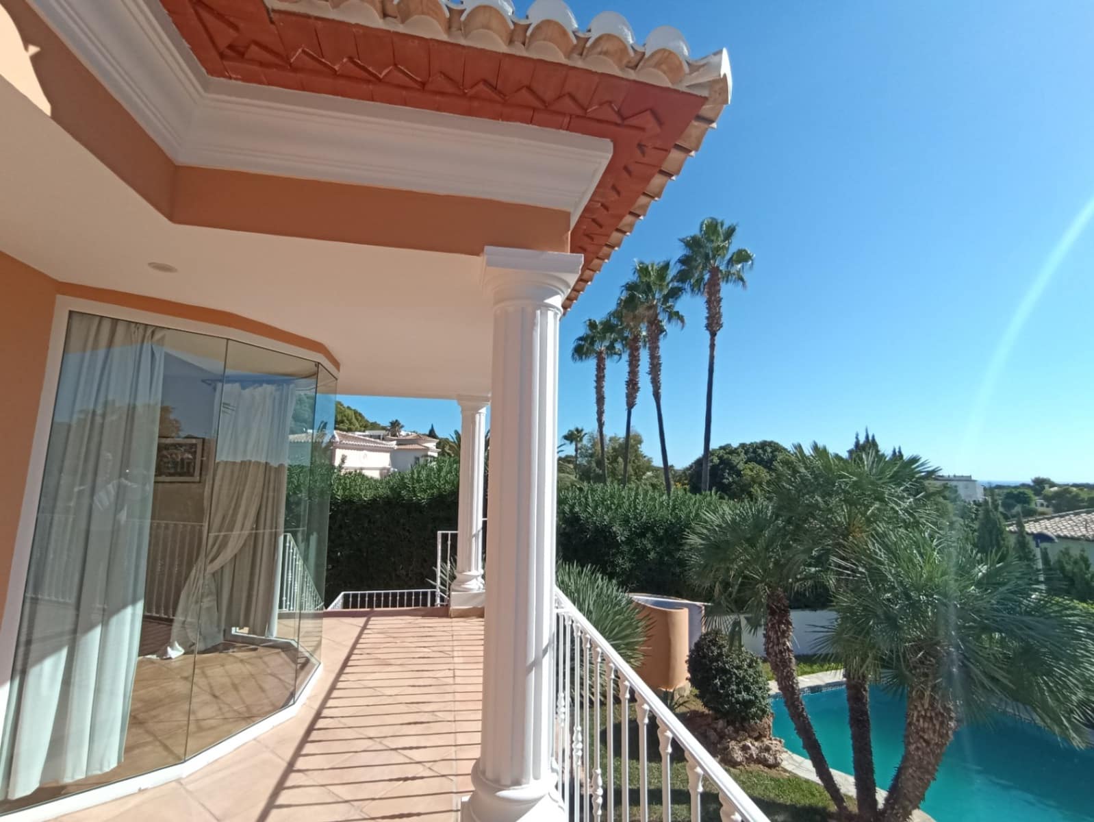 4 sovrum Villa till salu i Moraira med pool garage - 965 000 € (Ref: 2225739)