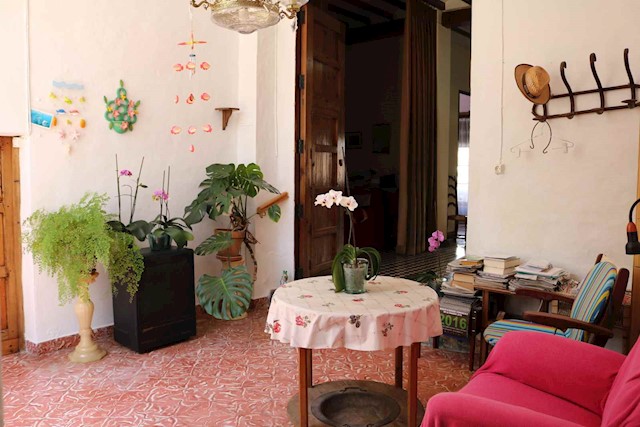 5 soverom Hus til salgs i Teulada Pueblo, Teulada-Moraira - € 295 000 (Ref: 4026299)