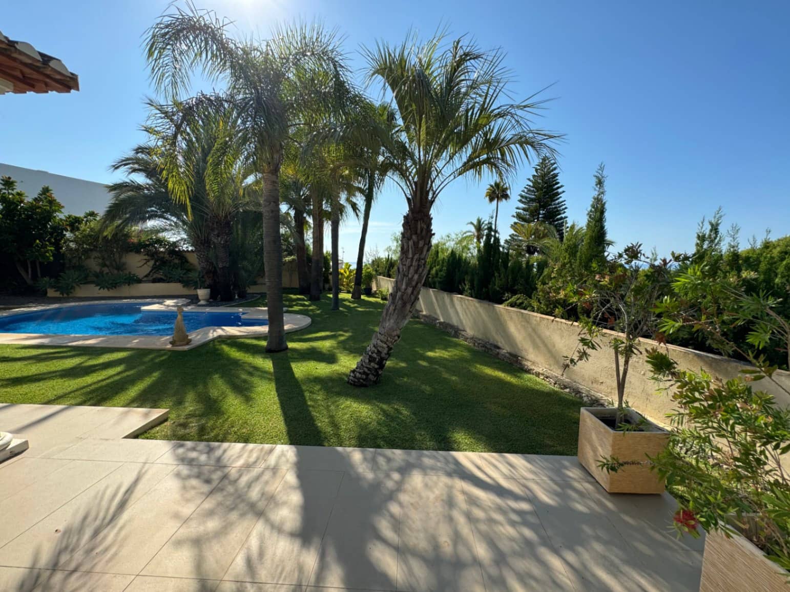 4 bedroom Villa for sale in Benissa with pool garage - € 1,350,000 (Ref: 4416640)