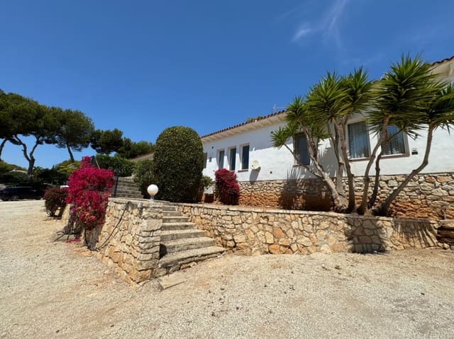 9 Zimmer Villa zu verkaufen in Moraira, Teulada-Moraira mit Garage - 674.900 € (Ref: 6327536)