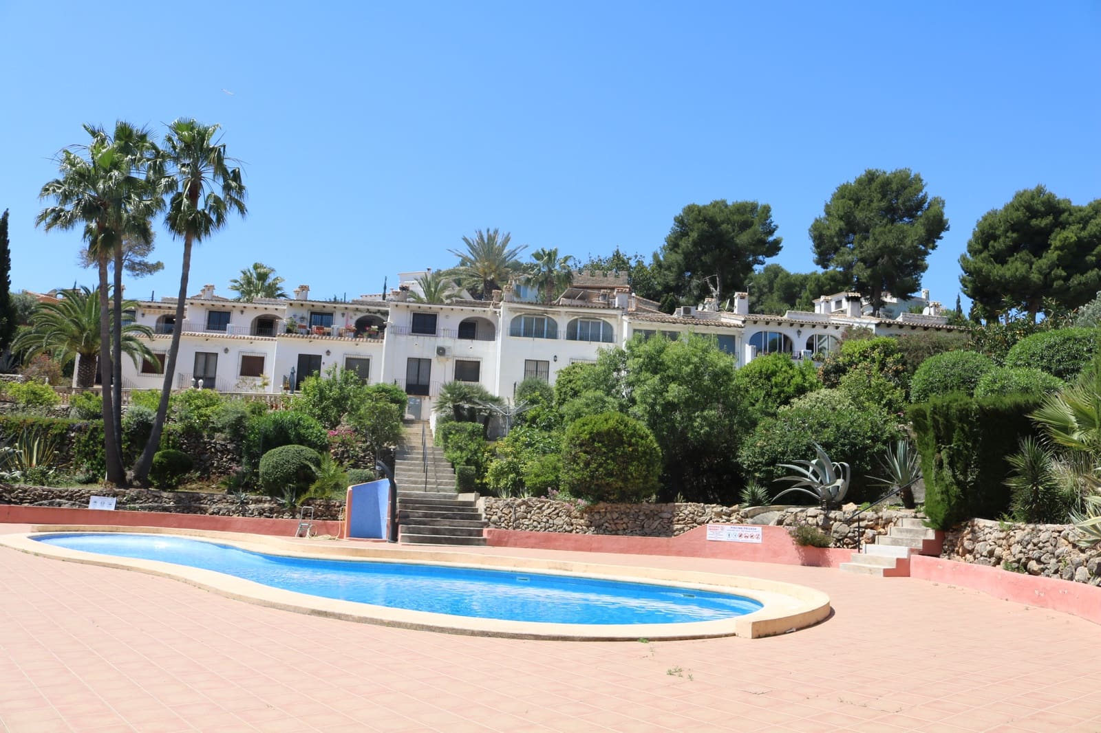 3 sypialnia Bungalow na sprzedaż w Moraira z basenem garażem - 349 000 € (Ref: 6846690)