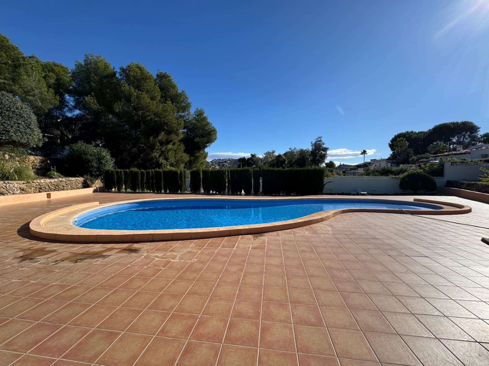 3 sypialnia Bungalow na sprzedaż w Moraira z basenem garażem - 349 000 € (Ref: 6846690)