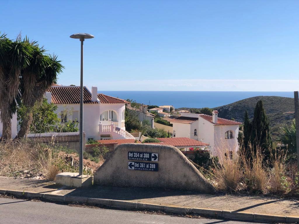 4 bedroom Villa for sale in Cumbre del Sol with pool garage - € 900,000 (Ref: 7247171)