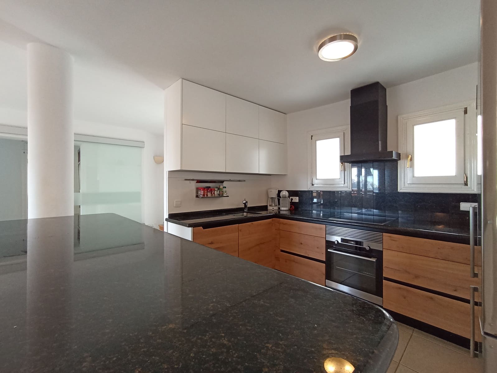 4 sovrum Villa till salu i Moraira med pool garage - 980 000 € (Ref: 7601013)