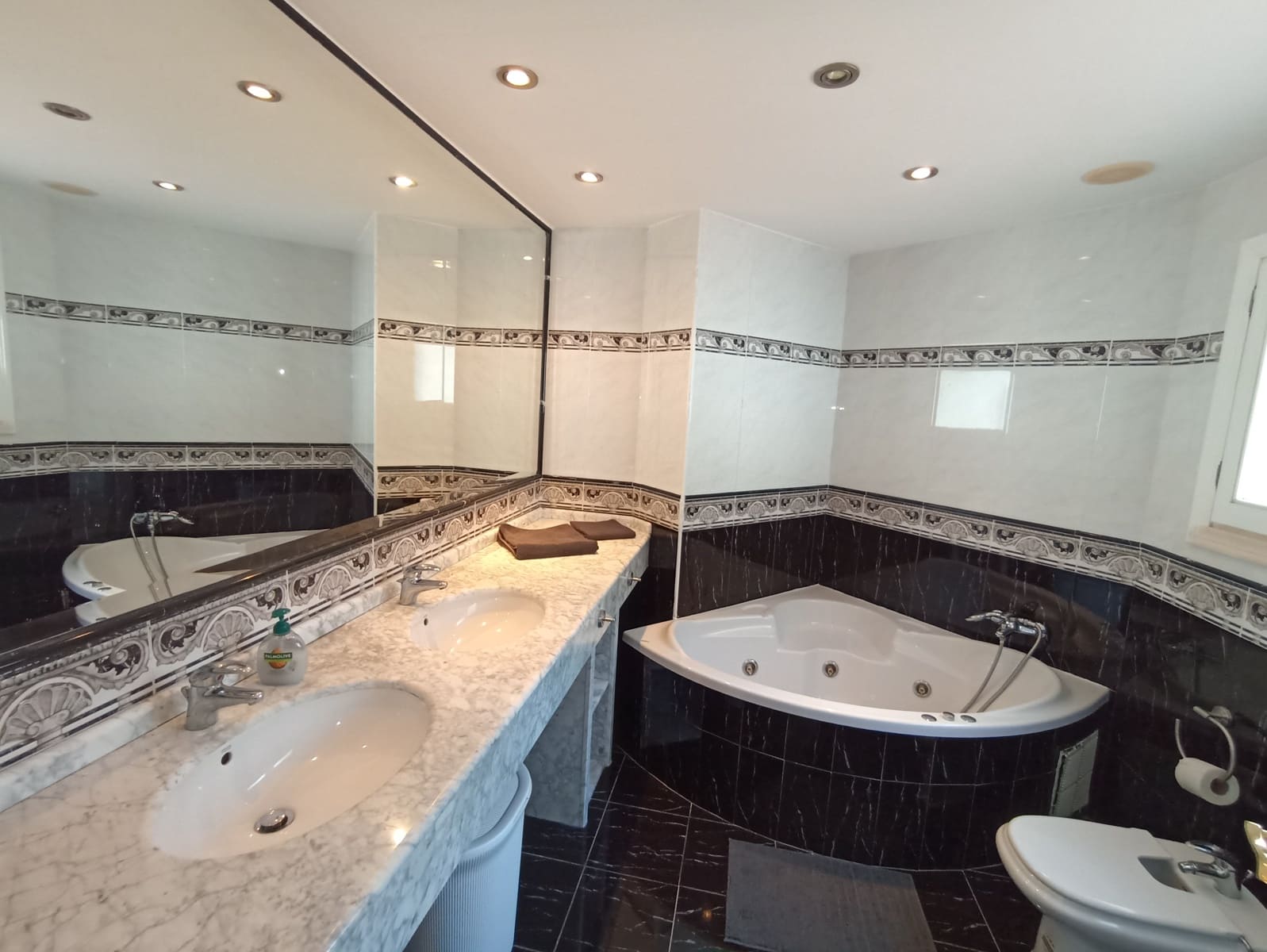 4 sovrum Villa till salu i Moraira med pool garage - 980 000 € (Ref: 7601013)