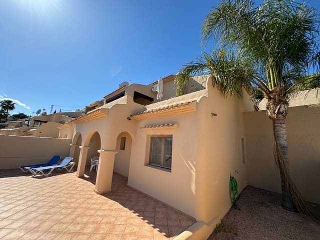 3 bedroom Bungalow for rent in Moraira, Teulada-Moraira with pool garage - € 1,400 (Ref: 7656241)