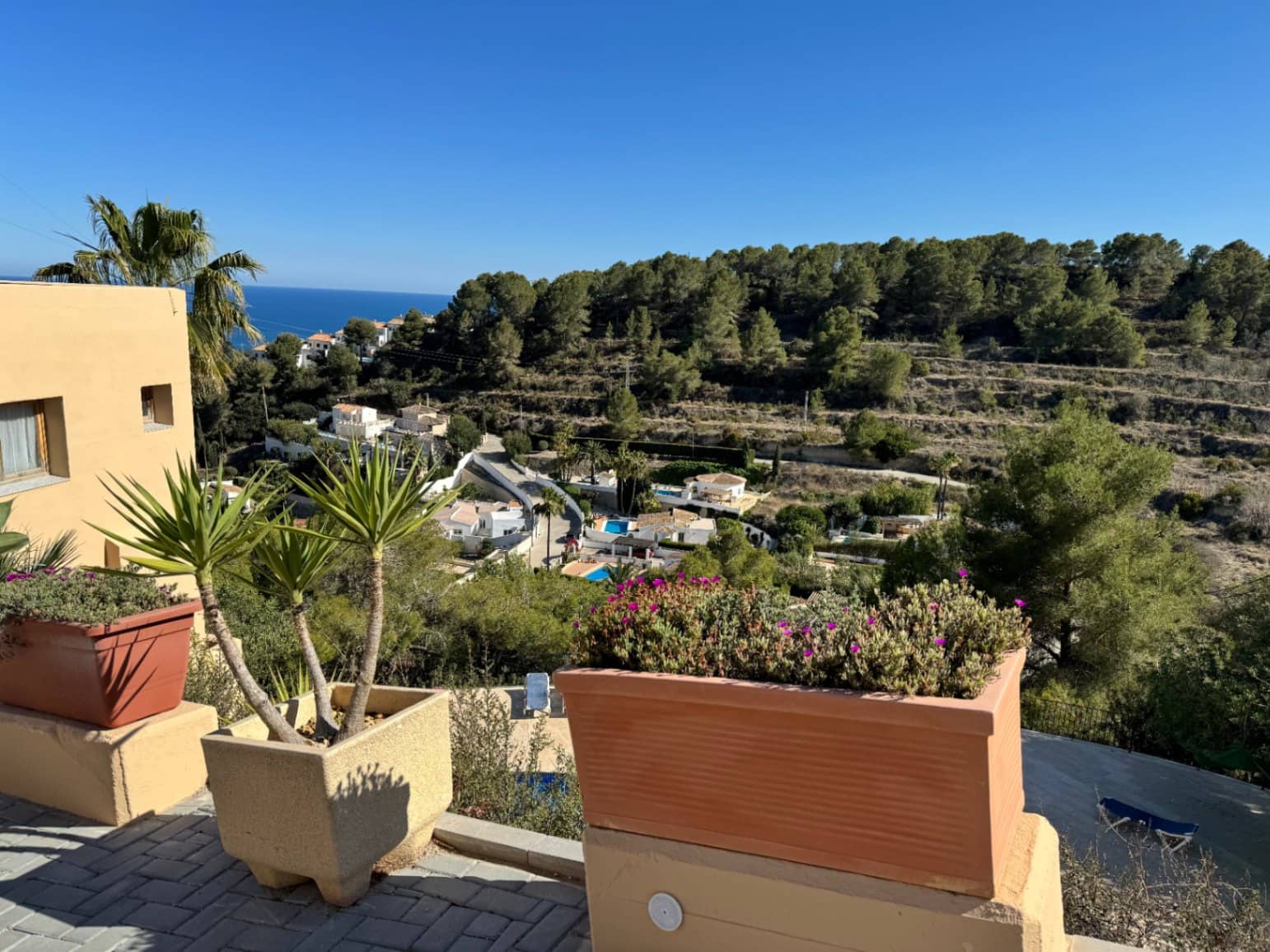 Bungalow de 3 chambres à louer à Moraira avec piscine garage - 1 400 € (Ref: 7656241)