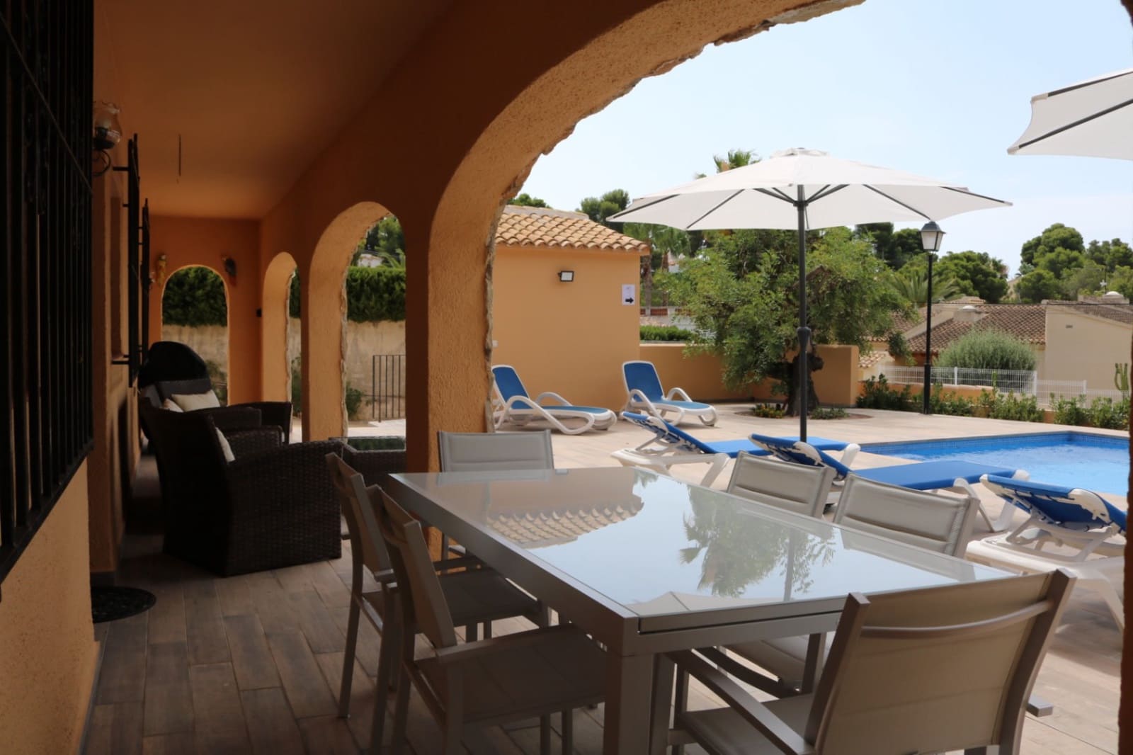 4 soveværelse Villa til leje i Moraira med swimmingpool garage - € 1.650 (Ref: 7656242)