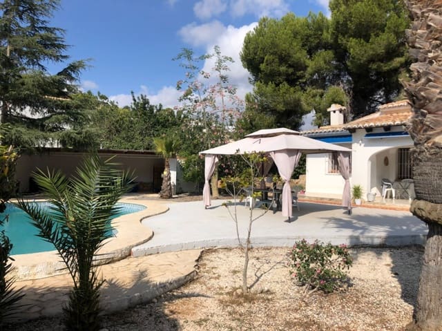 Chalet de 2 habitaciones en Moraira, Teulada-Moraira en venta con piscina garaje - 550.000 € (Ref: 7912926)