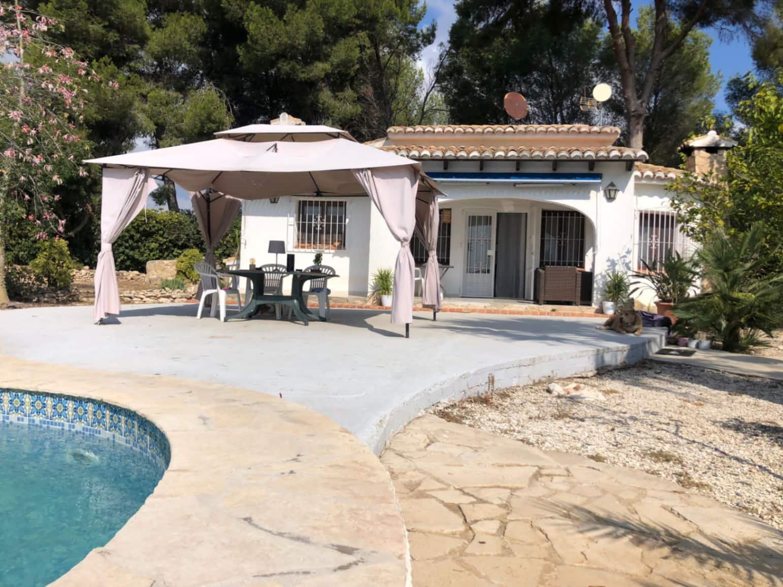2 chambre Villa/Maison à vendre à Moraira avec piscine garage - 550 000 € (Ref: 7912926)