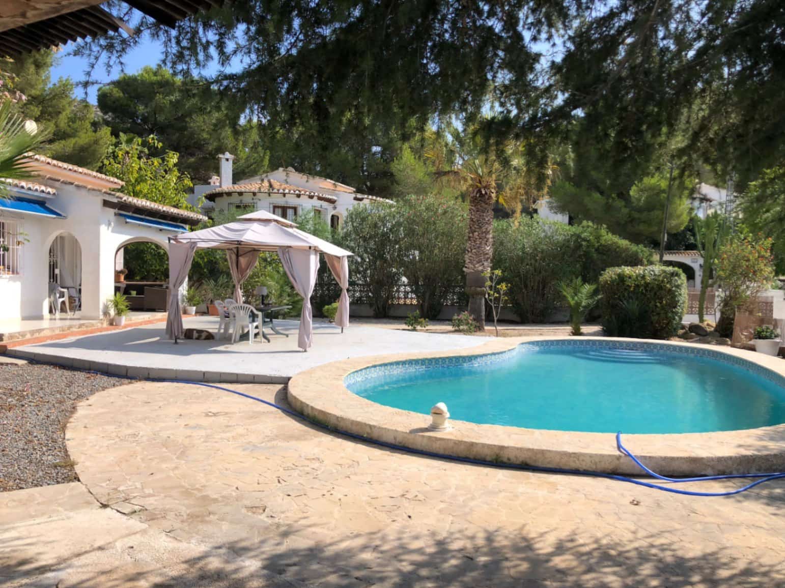 2 chambre Villa/Maison à vendre à Moraira avec piscine garage - 550 000 € (Ref: 7912926)