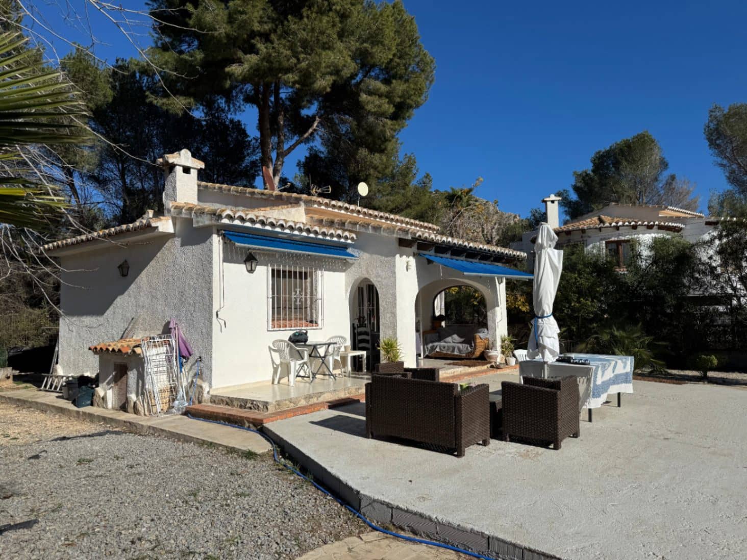 2 chambre Villa/Maison à vendre à Moraira avec piscine garage - 550 000 € (Ref: 7912926)