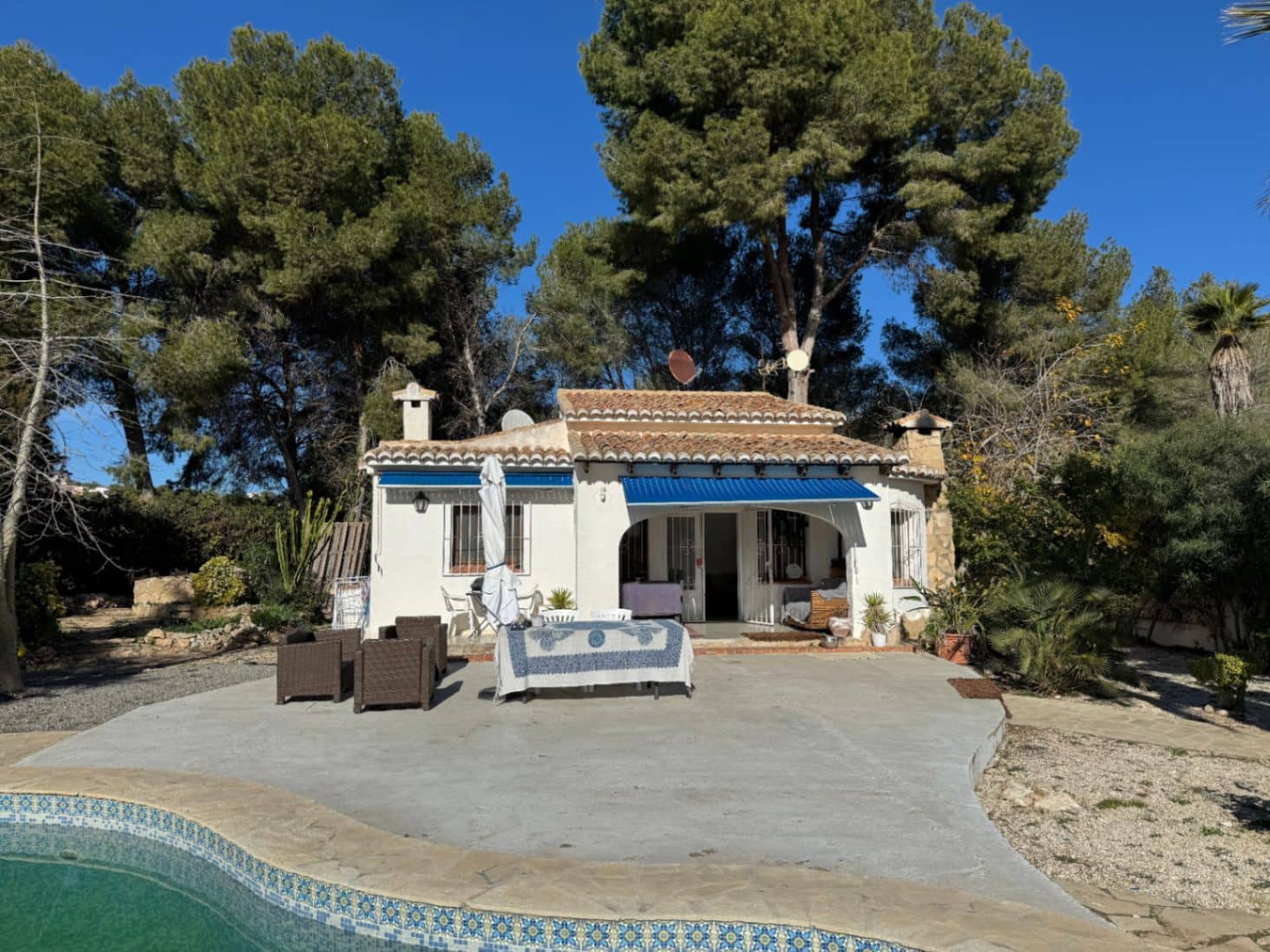 2 chambre Villa/Maison à vendre à Moraira avec piscine garage - 550 000 € (Ref: 7912926)