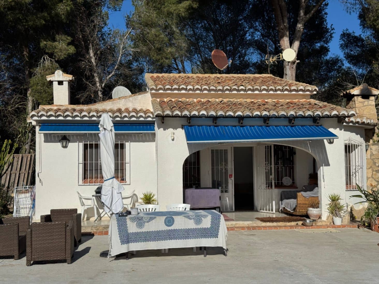 2 chambre Villa/Maison à vendre à Moraira avec piscine garage - 550 000 € (Ref: 7912926)