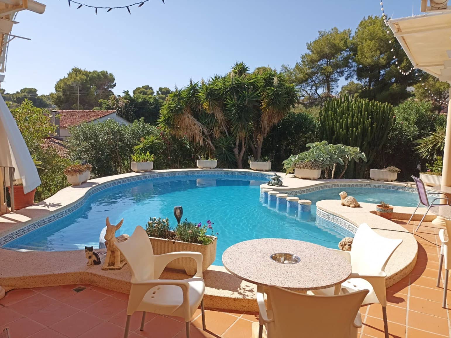 2 sovrum Kommersiell till salu i Moraira med pool garage - 780 000 € (Ref: 7935487)