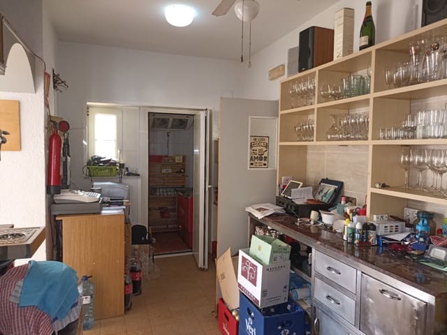 2 bedroom Commercial for sale in Moraira, Teulada-Moraira with pool garage - € 780,000 (Ref: 7935487)