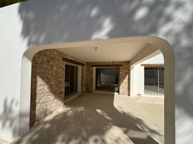 3 sovrum Villa till salu i Moraira, Teulada-Moraira med pool garage - 1 250 000 € (Ref: 7963375)