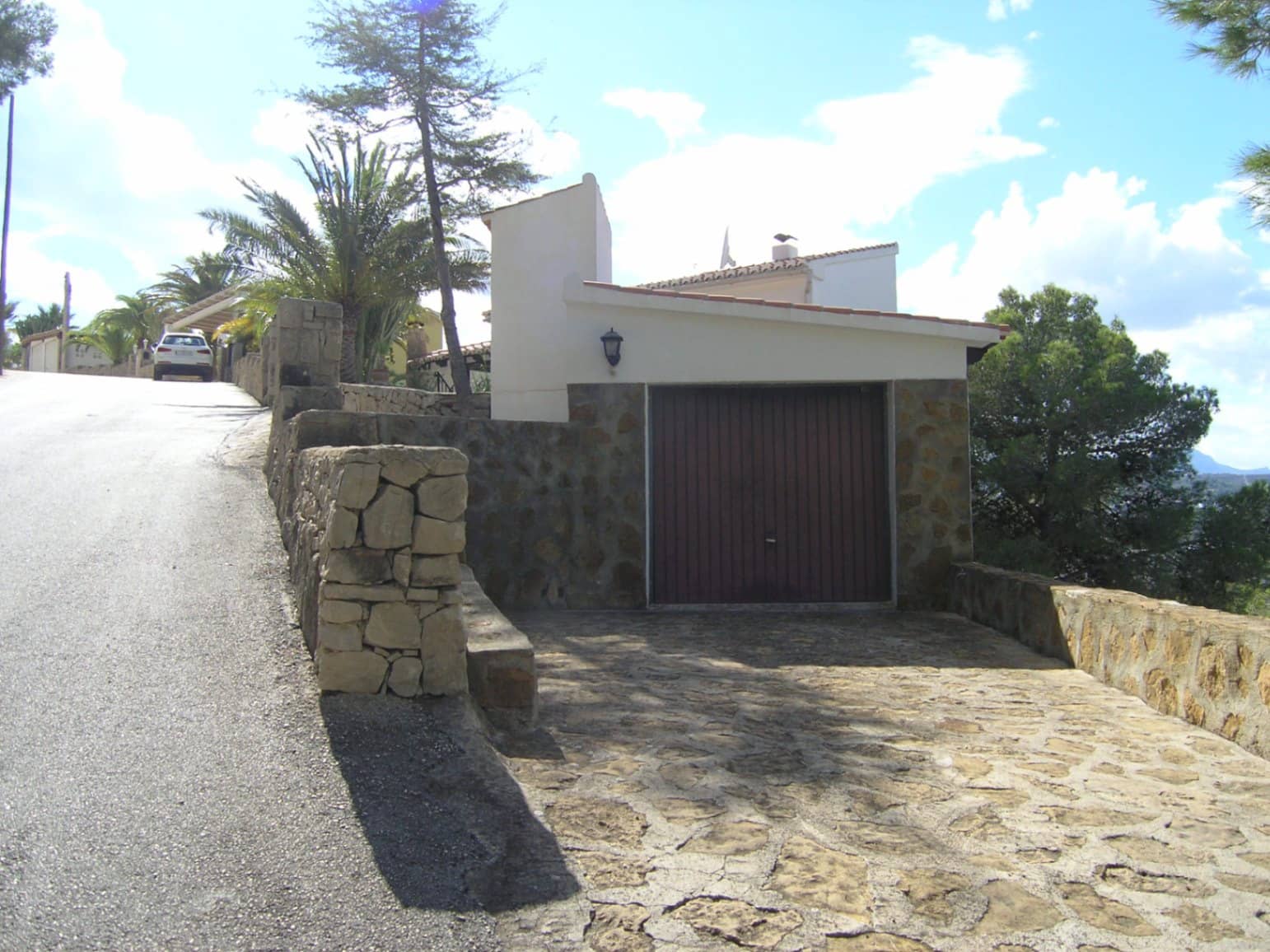 Villa/Maison de 3 chambres à louer à Moraira avec piscine garage - 1 700 € (Ref: 7991577)