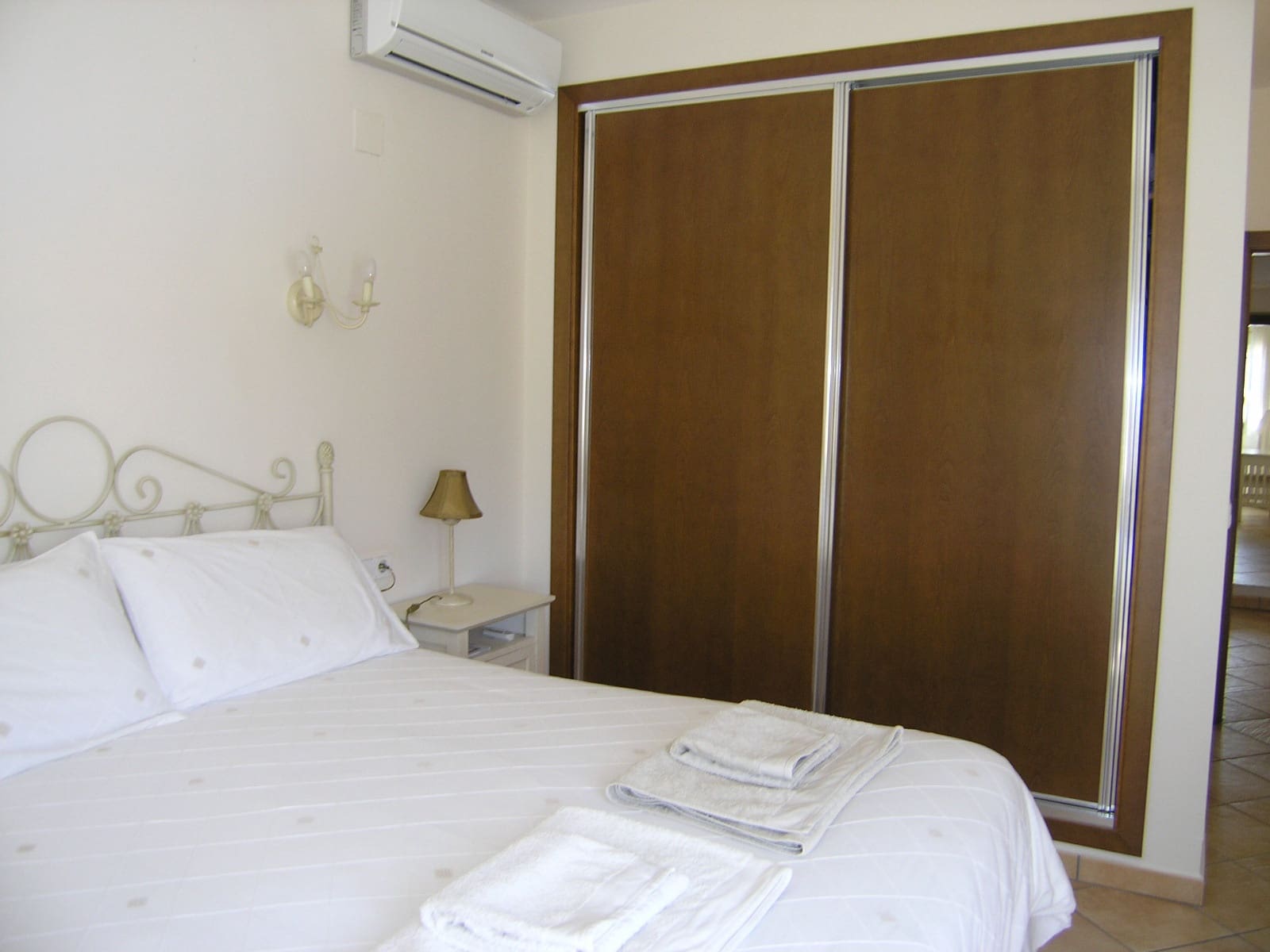 Villa/Maison de 3 chambres à louer à Moraira avec piscine garage - 1 800 € (Ref: 8001695)