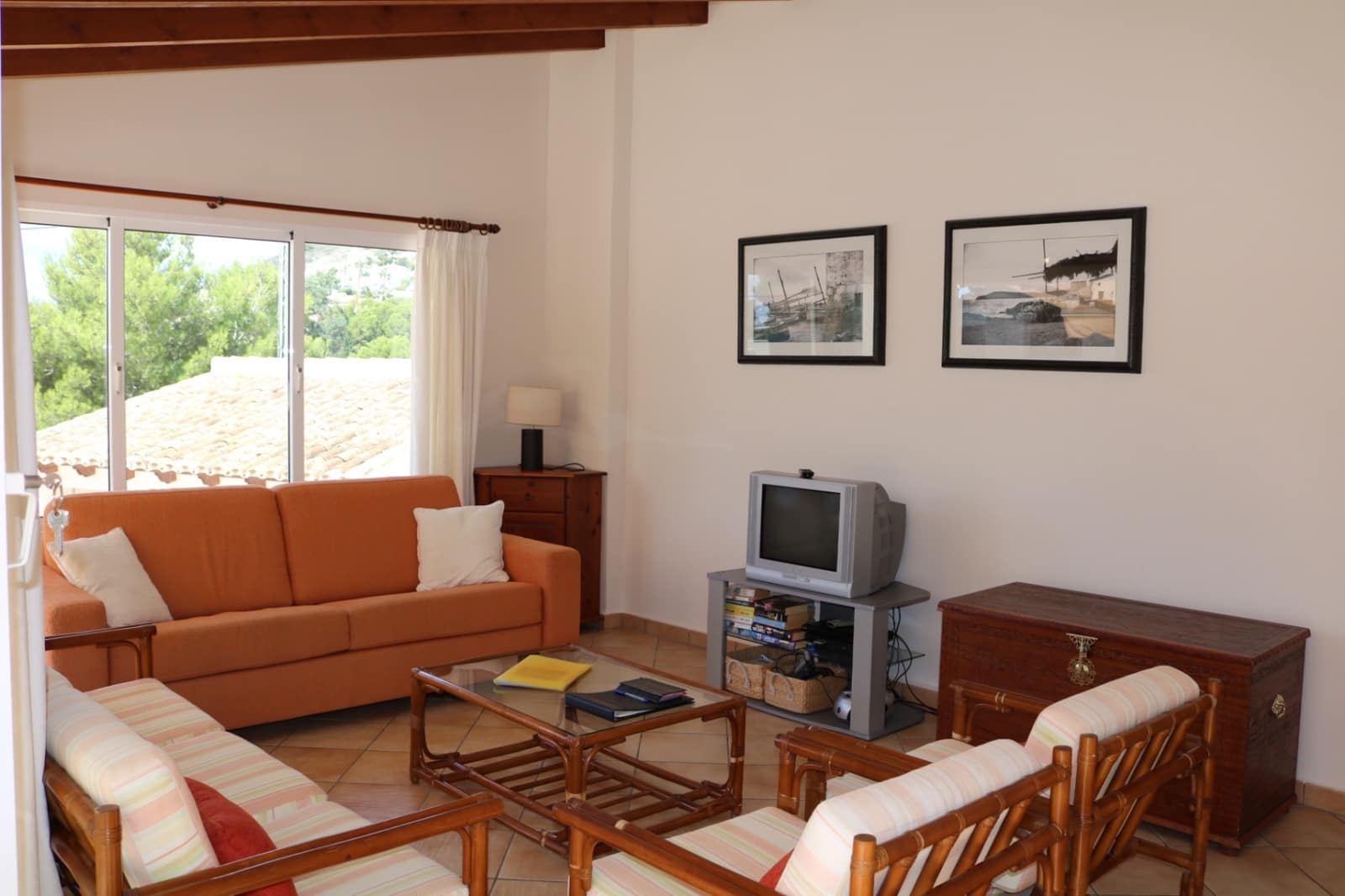 Villa/Maison de 3 chambres à louer à Moraira avec piscine garage - 1 800 € (Ref: 8001695)