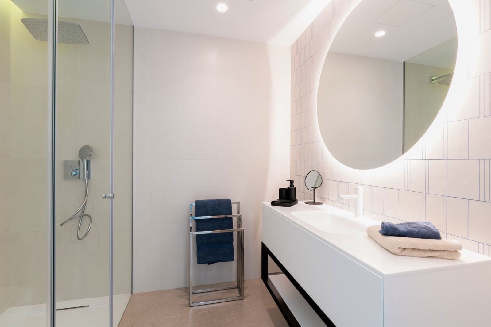 4 soveværelse Villa til salg i Cumbre del Sol med swimmingpool garage - € 2.950.000 (Ref: 8105164)