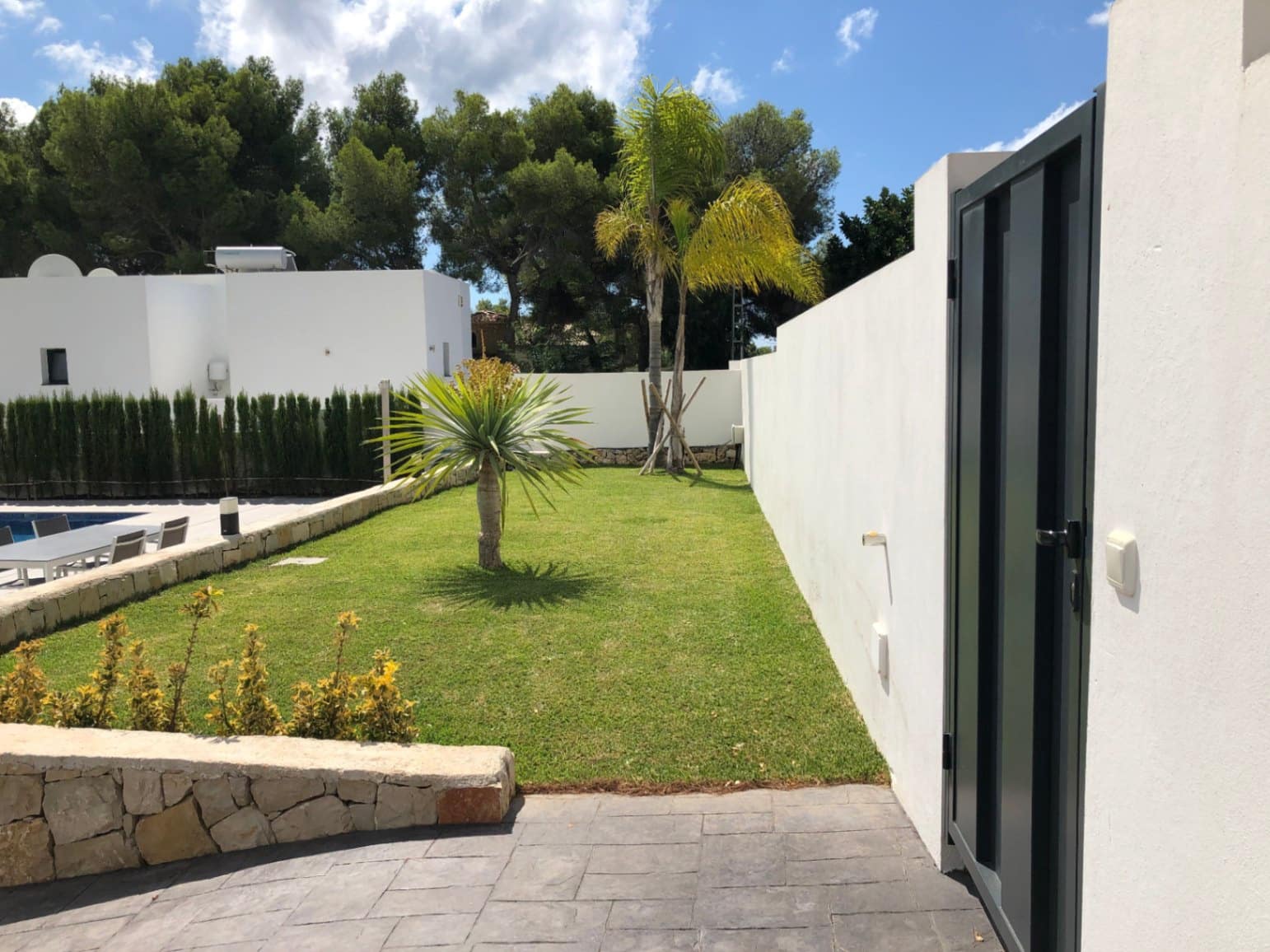 5 soveværelse Villa til leje i Benissa med swimmingpool garage - € 2.900 (Ref: 8176645)