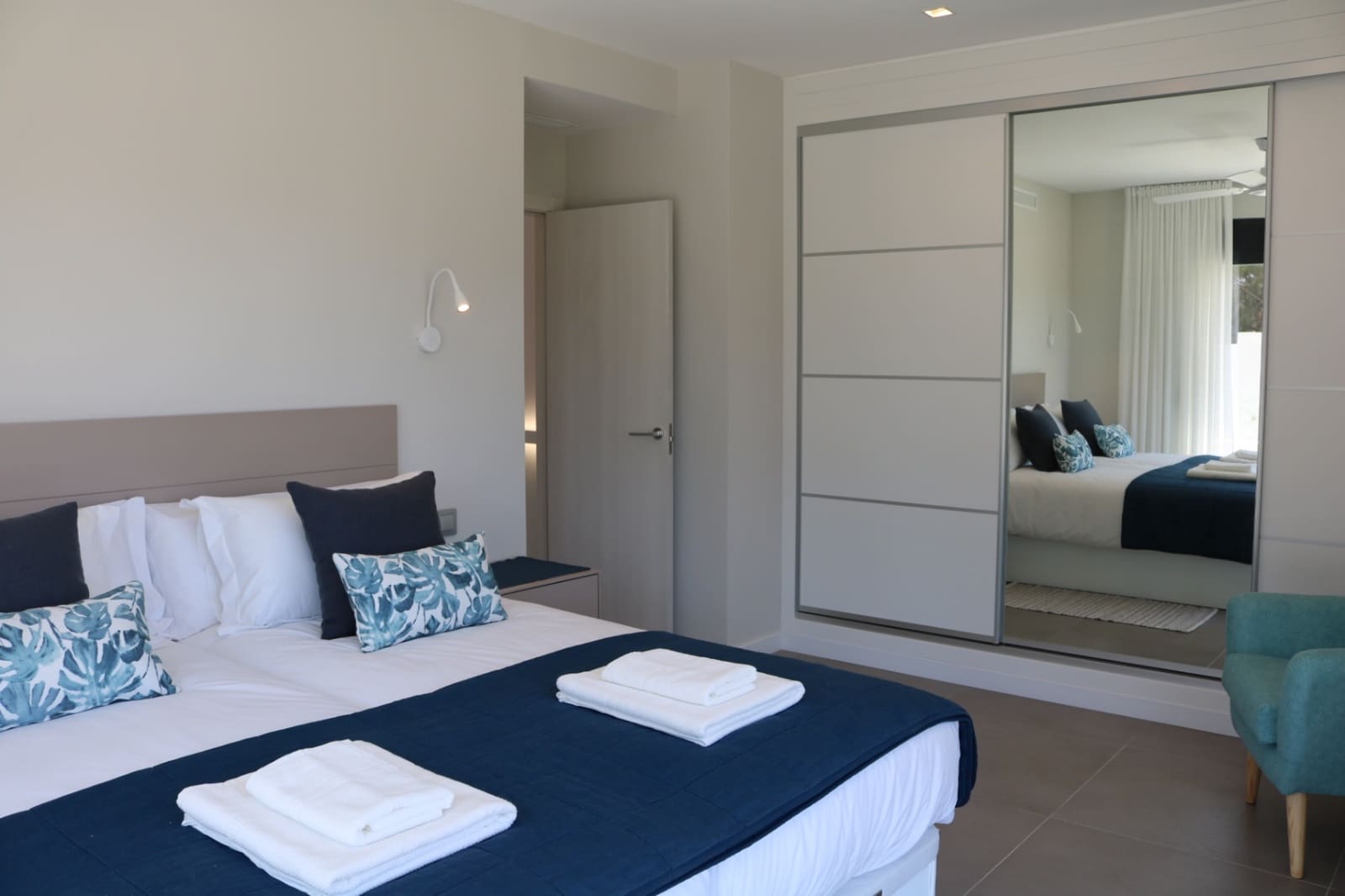 5 soveværelse Villa til leje i Benissa med swimmingpool garage - € 2.900 (Ref: 8176645)