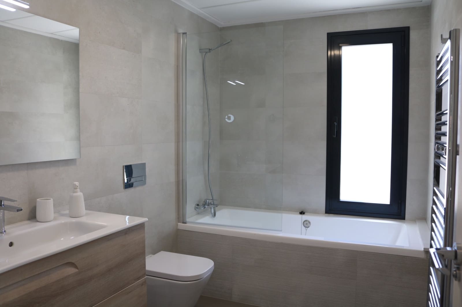 5 soveværelse Villa til leje i Benissa med swimmingpool garage - € 2.900 (Ref: 8176645)