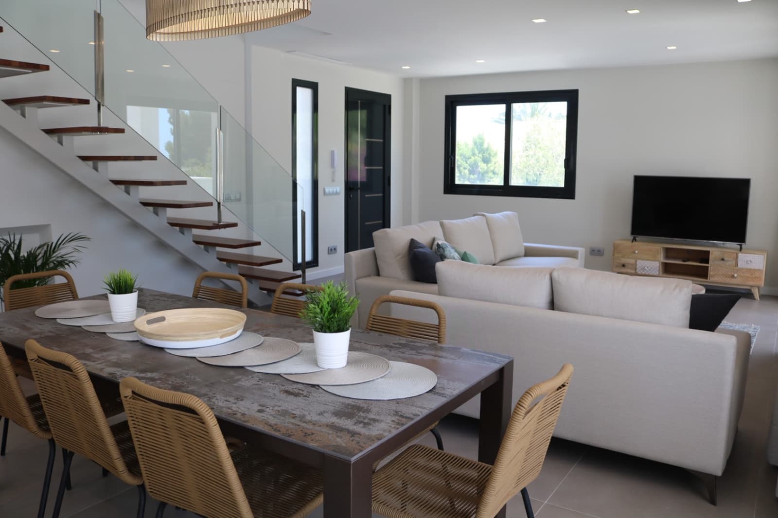 5 soveværelse Villa til leje i Benissa med swimmingpool garage - € 2.900 (Ref: 8176645)