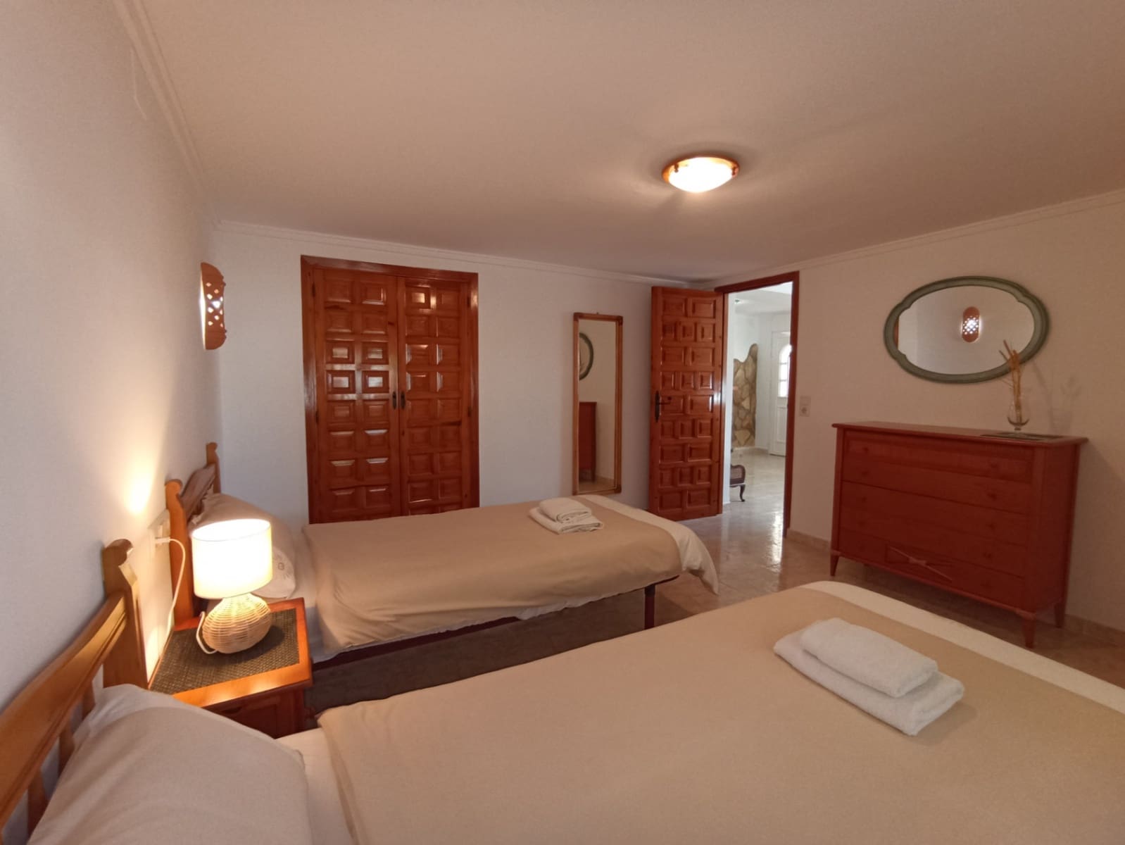 4 makuuhuone Huvila vuokrattavana paikassa Moraira mukana uima-altaan 
autotalli - 1 700 € (Ref: 8176646)