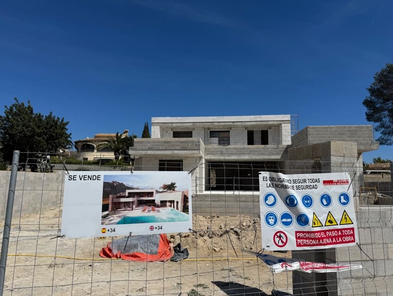 3 bedroom Villa for sale in Moraira with pool garage - € 1,475,000 (Ref: 8411969)