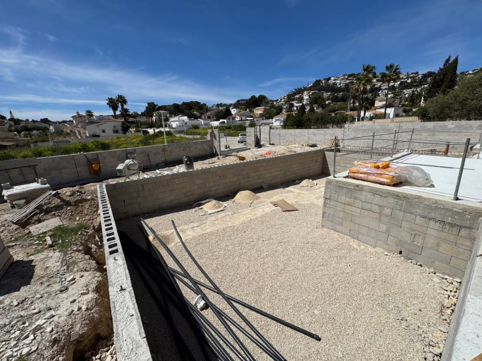 3 bedroom Villa for sale in Moraira with pool garage - € 1,475,000 (Ref: 8411969)