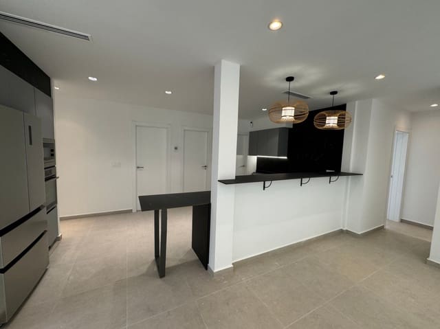 4 bedroom Villa for sale in Moraira, Teulada-Moraira with pool garage - € 1,175,000 (Ref: 8424361)