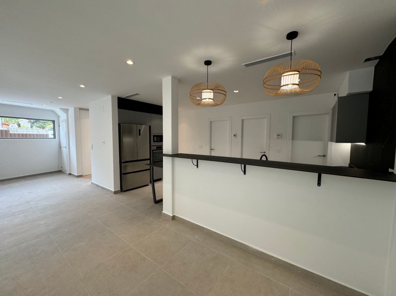 4 bedroom Villa for sale in Moraira with pool garage - € 1,175,000 (Ref: 8424361)