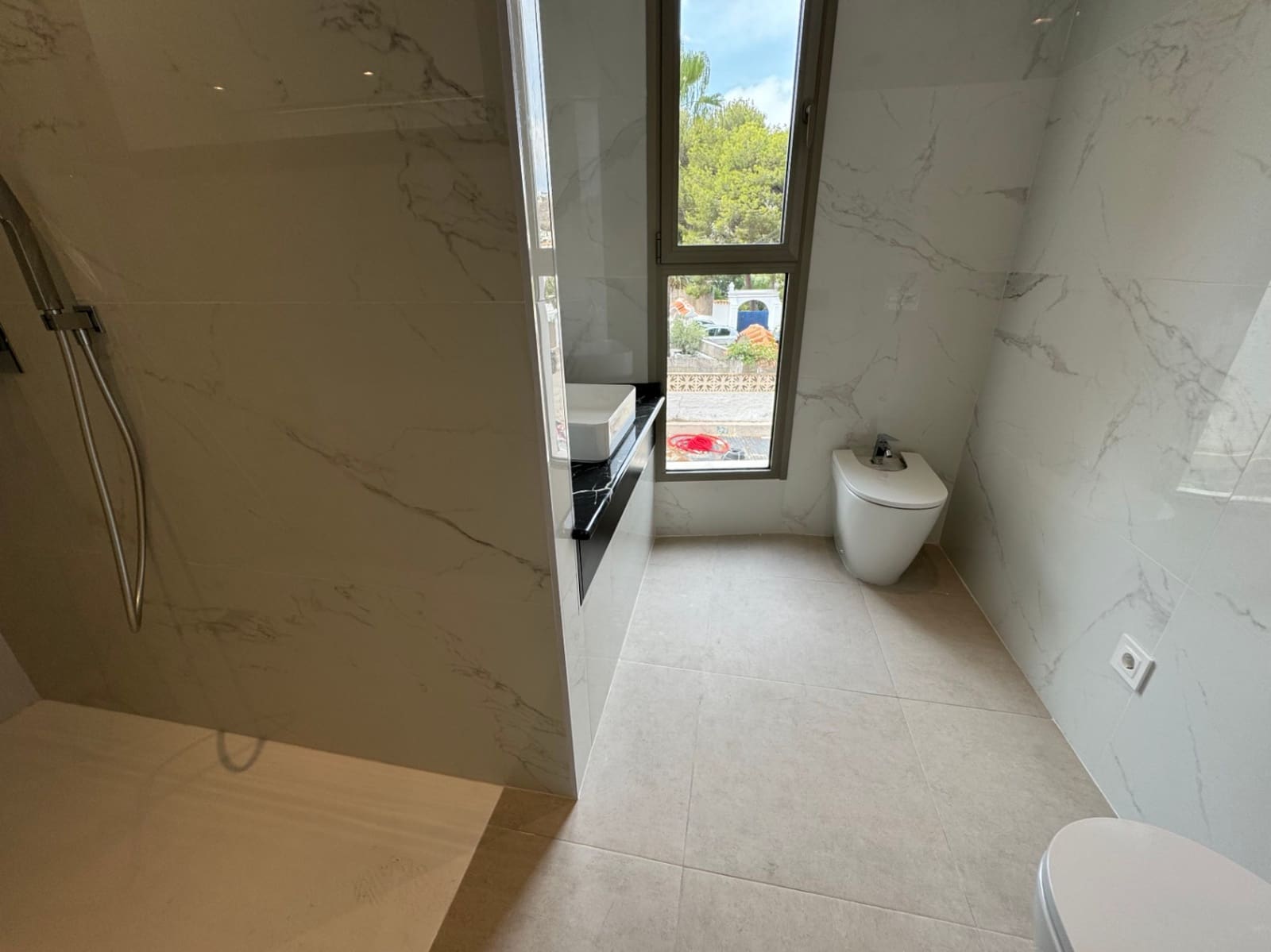 4 bedroom Villa for sale in Moraira with pool garage - € 1,175,000 (Ref: 8424361)