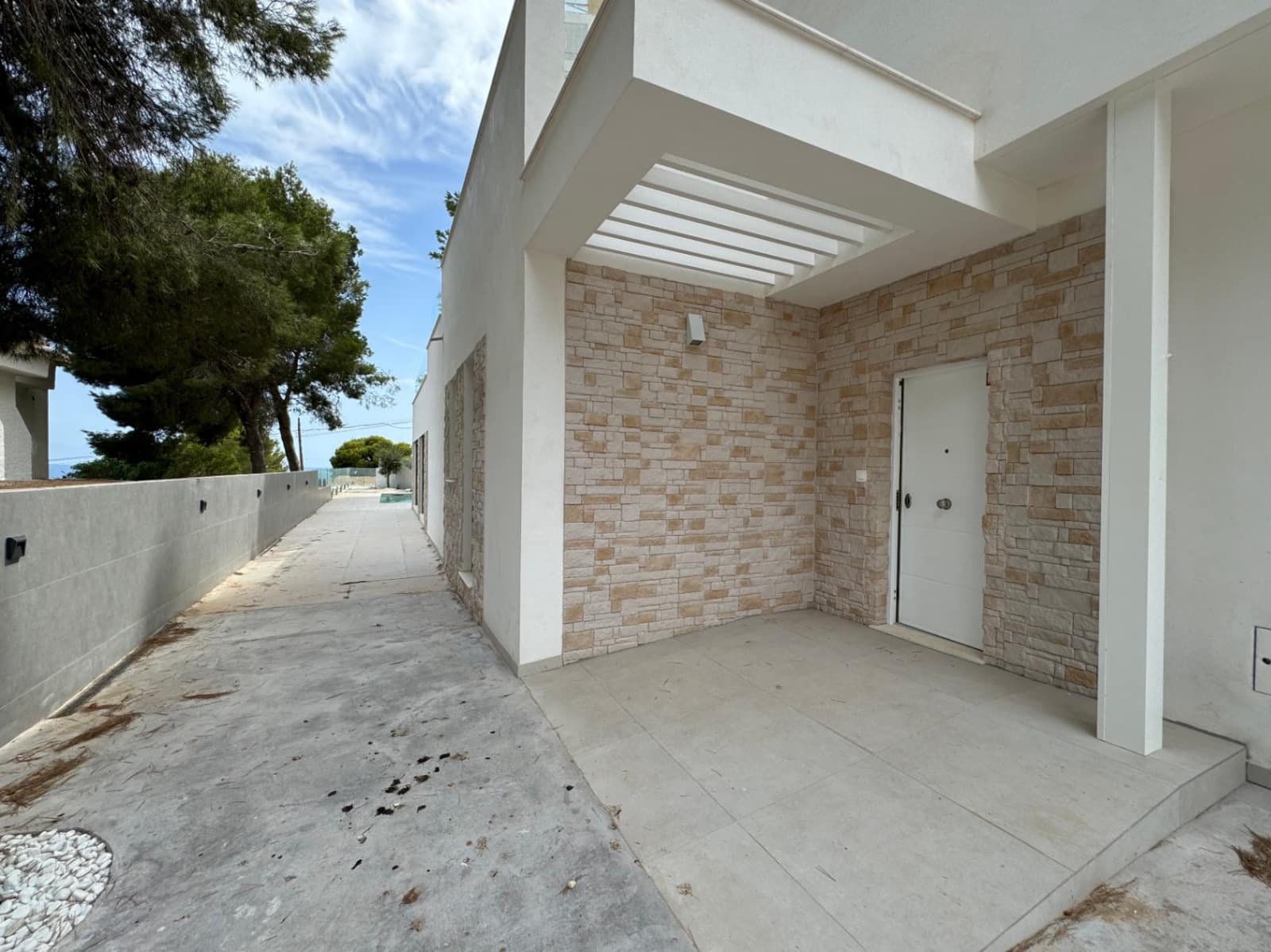 4 bedroom Villa for sale in Moraira with pool garage - € 1,175,000 (Ref: 8424361)