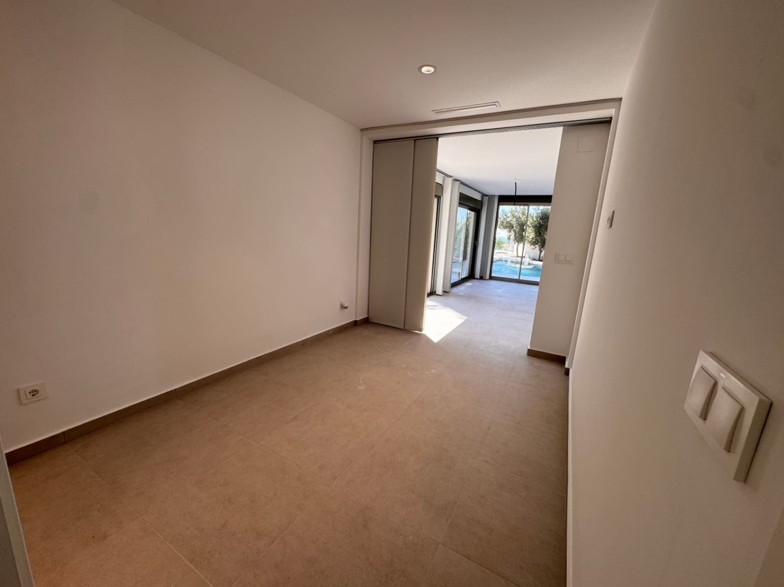 4 bedroom Villa for sale in Moraira with pool garage - € 1,095,000 (Ref: 8424361)