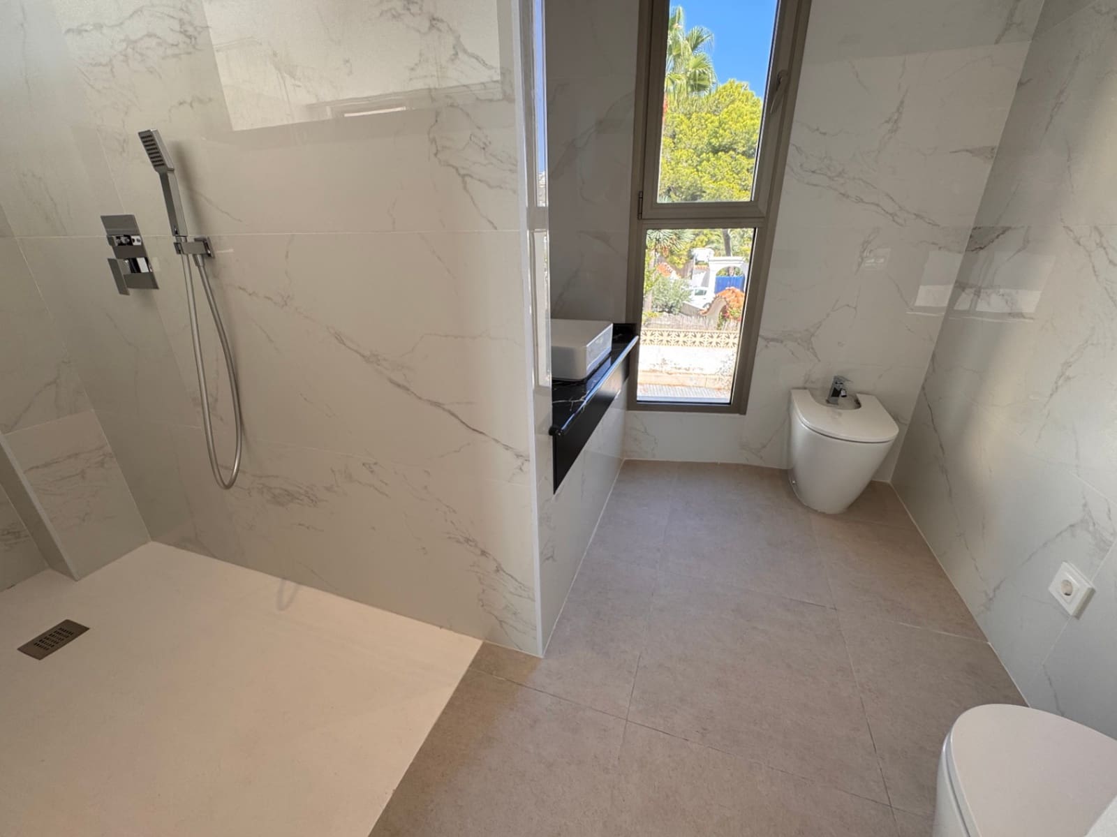 4 bedroom Villa for sale in Moraira with pool garage - € 1,095,000 (Ref: 8424361)
