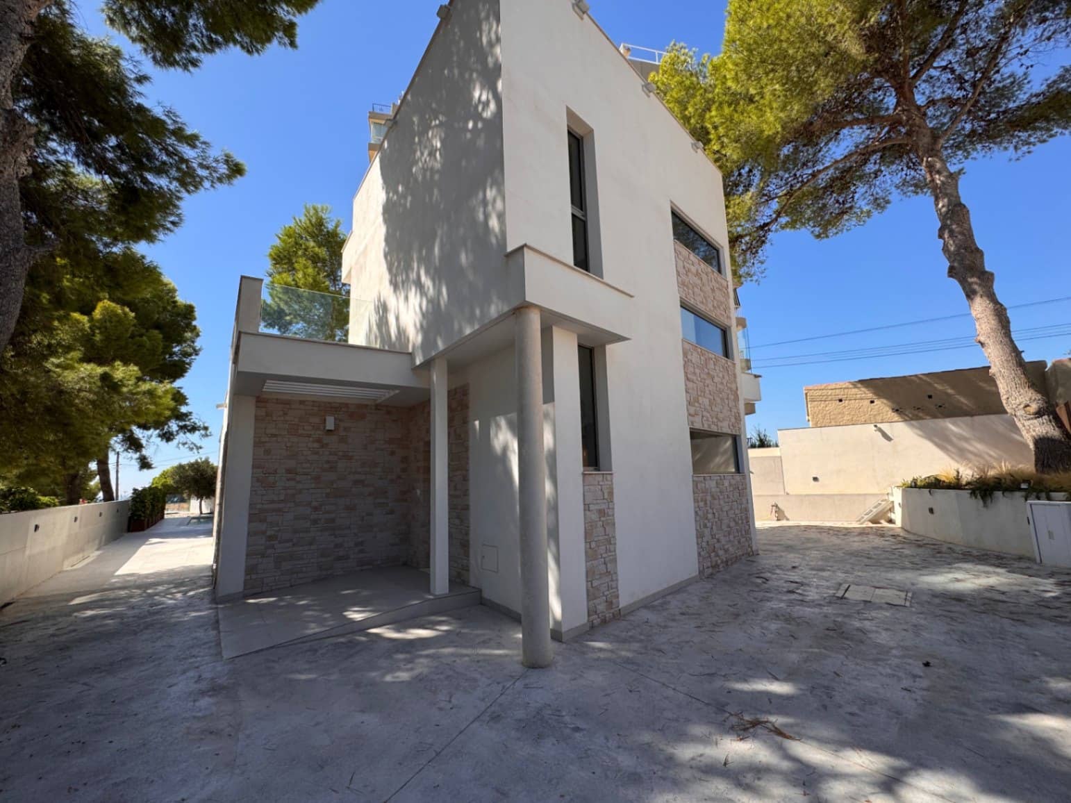 4 bedroom Villa for sale in Moraira with pool garage - € 1,095,000 (Ref: 8424361)