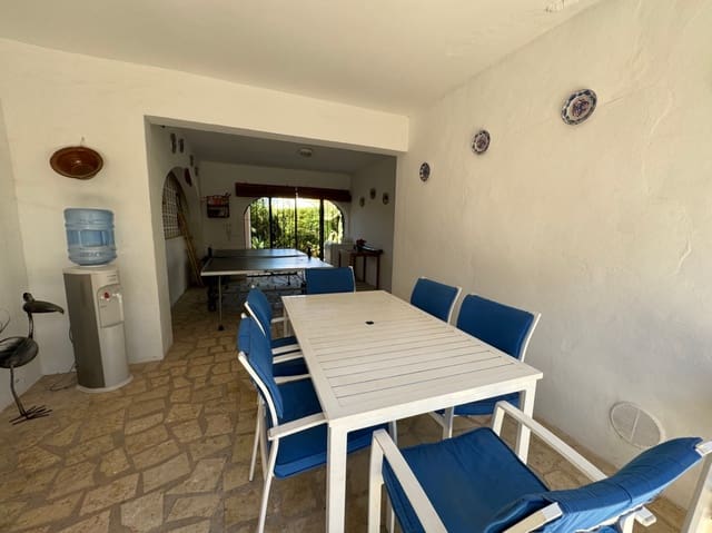 Chalet de 5 habitaciones en Moraira, Teulada-Moraira en venta con piscina garaje - 780.000 € (Ref: 8527896)