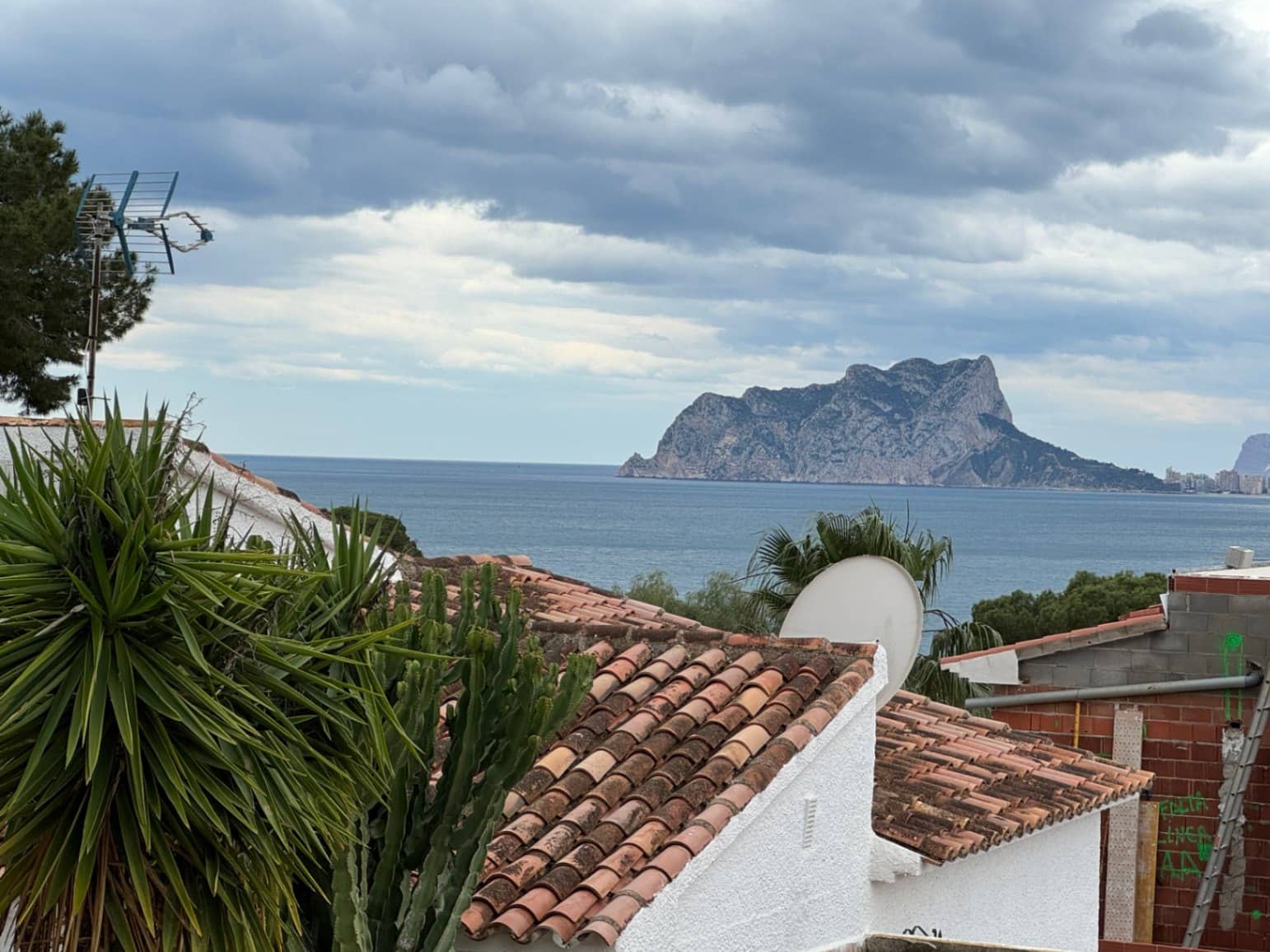 Chalet de 5 habitaciones en Moraira en venta con piscina garaje - 780.000 € (Ref: 8527896)