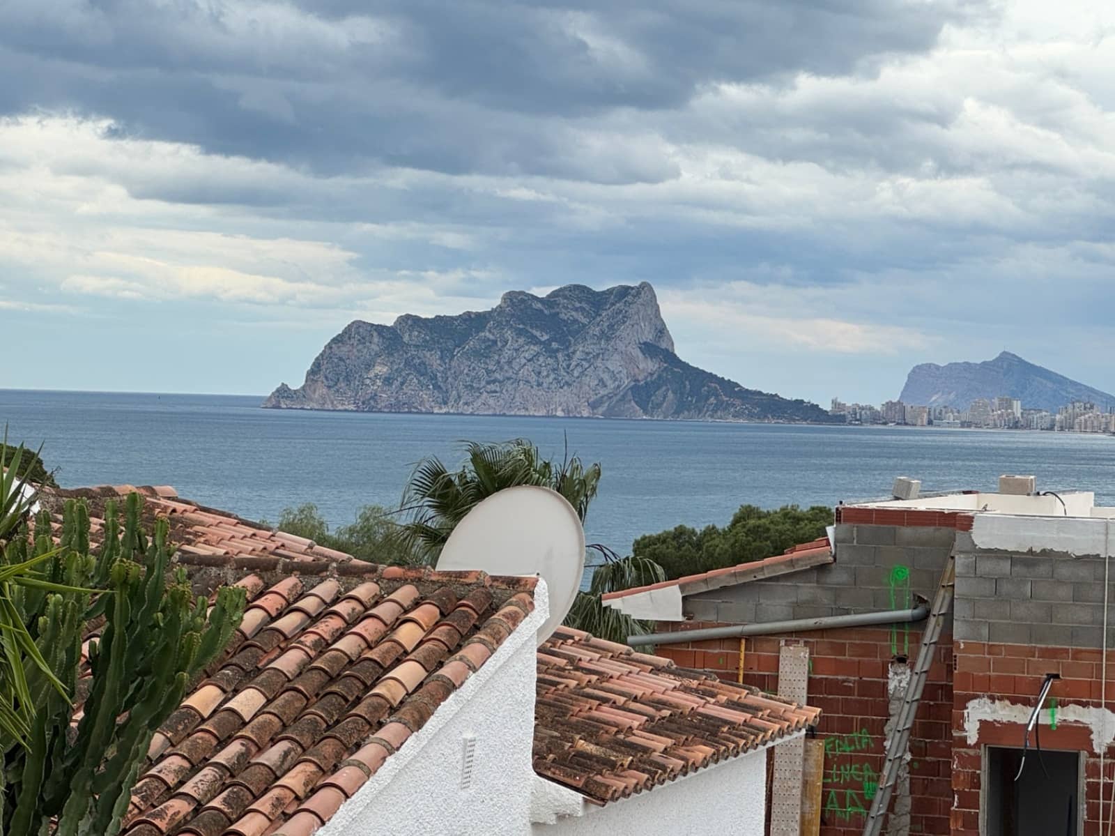 Chalet de 5 habitaciones en Moraira en venta con piscina garaje - 780.000 € (Ref: 8527896)