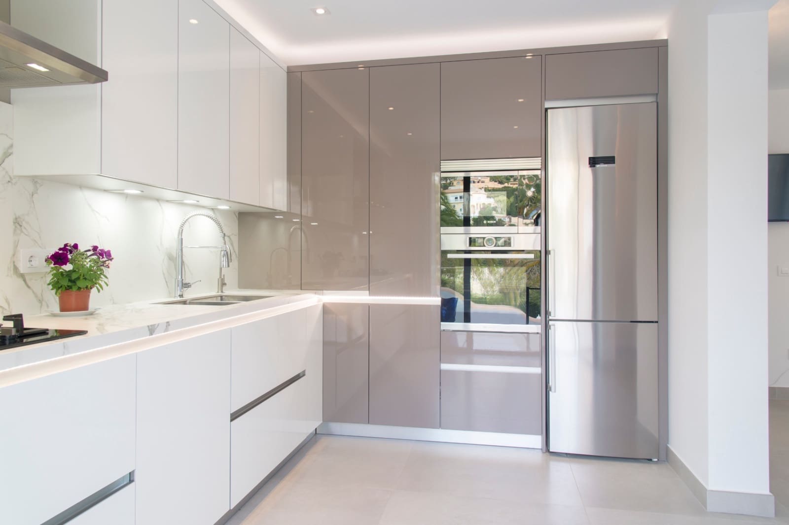 3 bedroom Villa for sale in Cumbre del Sol with pool garage - € 749,000 (Ref: 8527897)