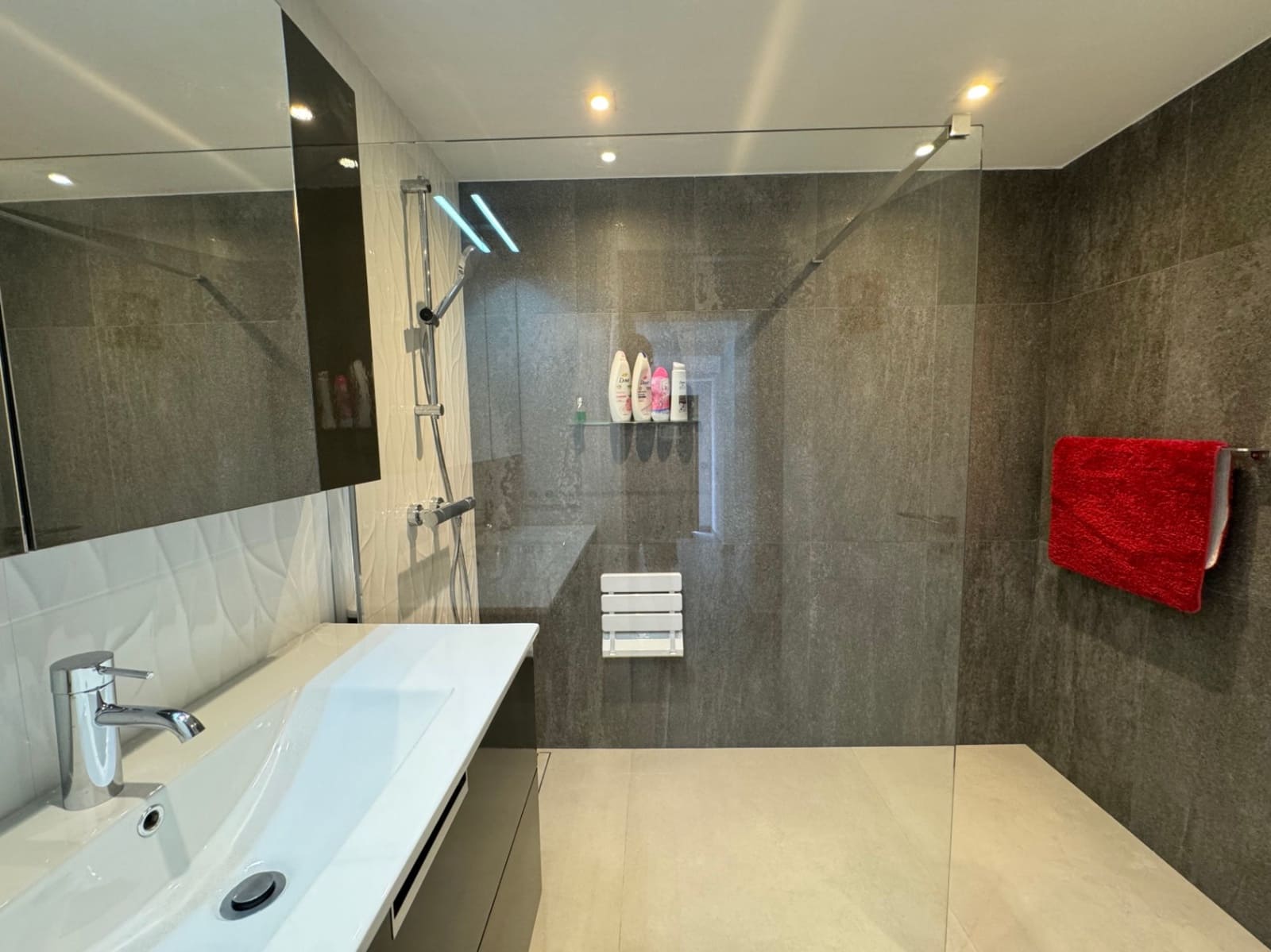 3 bedroom Villa for sale in Cumbre del Sol with pool garage - € 749,000 (Ref: 8527897)