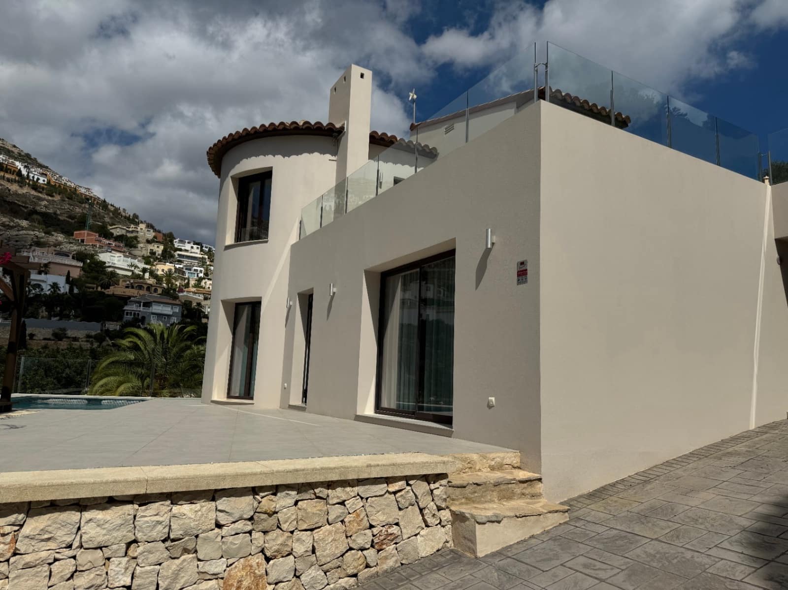 3 bedroom Villa for sale in Cumbre del Sol with pool garage - € 749,000 (Ref: 8527897)